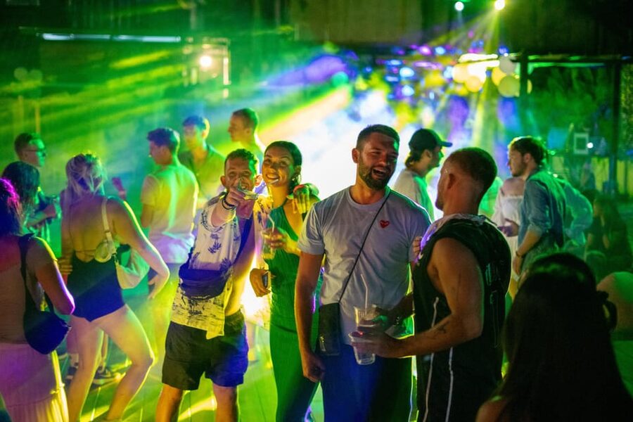 Krabi Pub Crawl - Join Nomads For The Best Night in Ao Nang! - Welcome shots, drinking games, and the social side