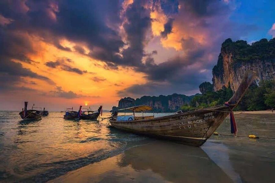Krabi: Railay Sunset and Bioluminescent Plankton Tour - Meeting in Ao Nang before the 5 p.m. departure