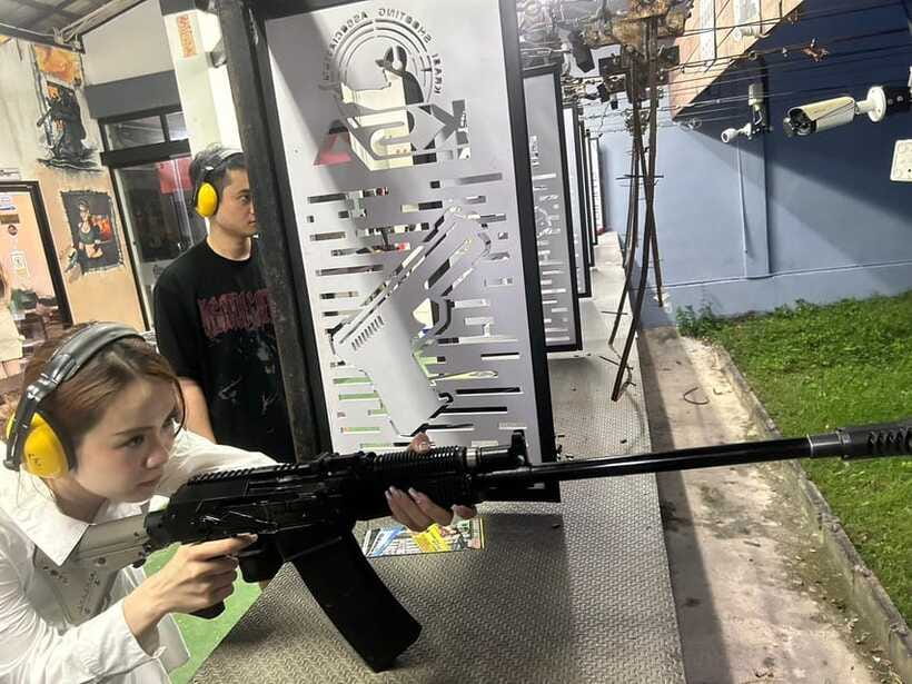 Krabi shooting range(.22 LRM4, .10 bullet) - Safety, instruction, and who should book