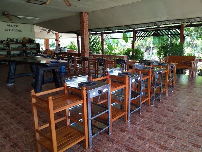 Krabi: Traditional Thai Cooking Class - Afternoon cooking: curry pastes, som tam, and mango sticky rice