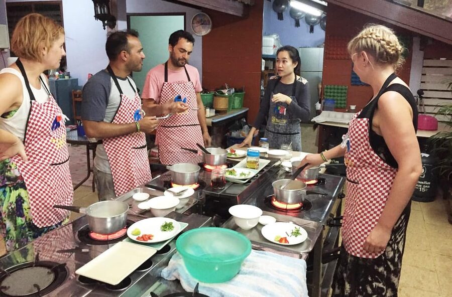 Krabi: Unveiling Thai Flavors by Night at Smart Cook School - Why a Thai cooking class fits a Krabi evening