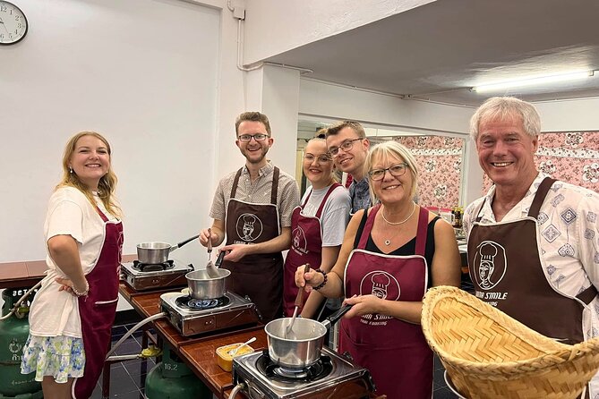 Lanna Smile Thai Cooking Class in Chiang Mai with Market tour - Who will enjoy Lanna Smile most