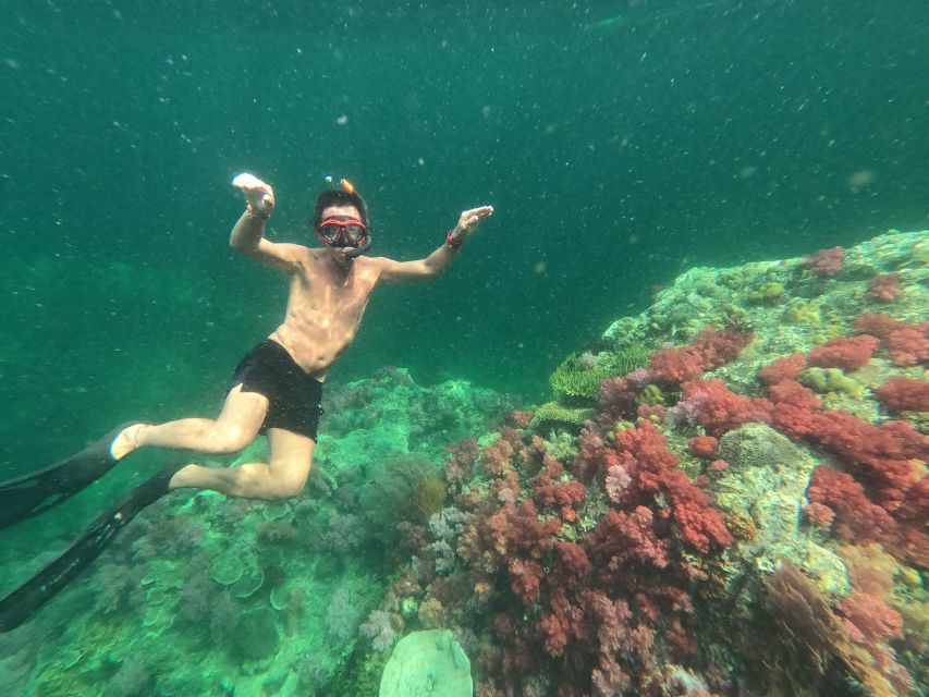 Lipe: Longtail Boat Snorkeling to Outer Islands Program B - Koh Rokroy and the coral at Ao Kum Nun