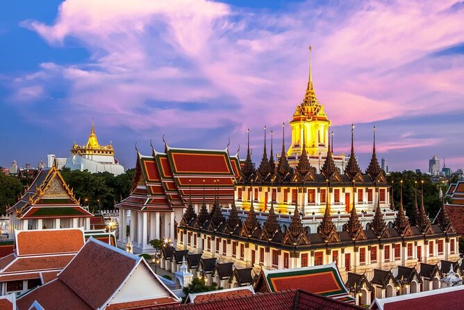 LR-01 TaLad NangLerng, ride along the old town and try local street foods - Key points at a glance