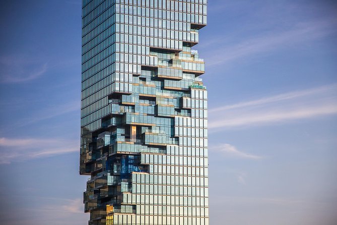 Mahanakhon Building Skywalk - Free Upgrade to Rooftop - Price, value, and who should pay for the view