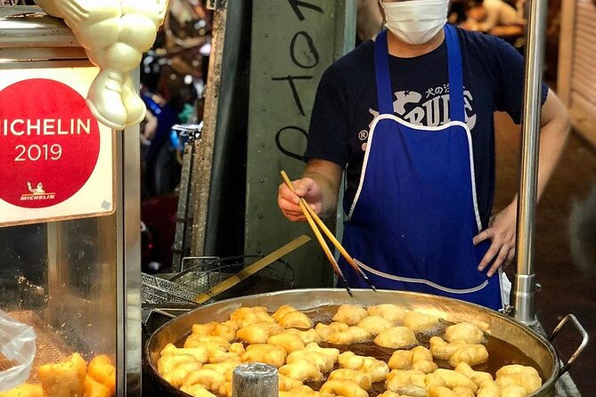 Michelin Guide Street Eats by Tuk Tuk: Bangkok Night Tour - Walking Yaowarat Road for fresh Pa Tong Go