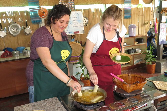 Morning Thai cooking class - Choosing five dishes from the menu
