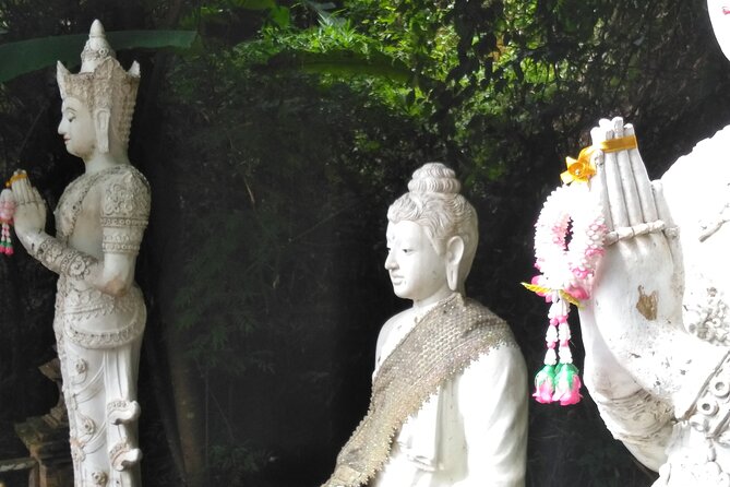 No.1 Chiang Mai: 3-Hour Monk Trail Hike to Wat Doi Suthep & Palad - Lunch, equipment, and the value of $64.80
