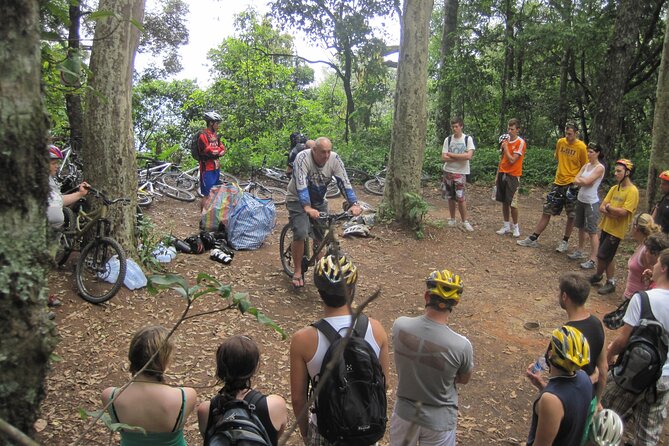 No.1 Chiang Mai: Epic Doi Suthep Downhill MTB Adventure - The 45-minute climb into Doi Suthep-Pui National Park