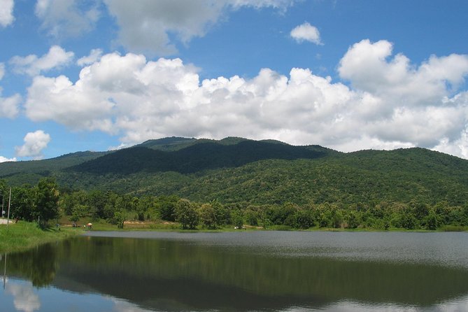 "No.1 Chiang Mai: Leisure Bicycle Ride to Lake Huay Tueng Tao" - What the city section is really like