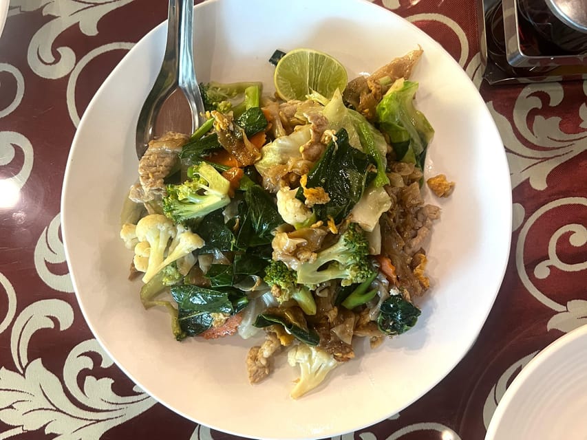 No Diet Club - Local food tour in Bangkok with many tastings - Booking details that matter