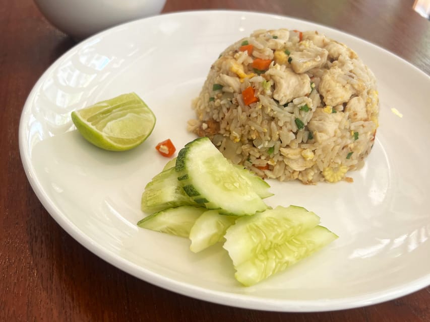 No Diet Club - Local food tour in Bangkok with many tastings - Starting at Sam Yot, where old Bangkok meets street food