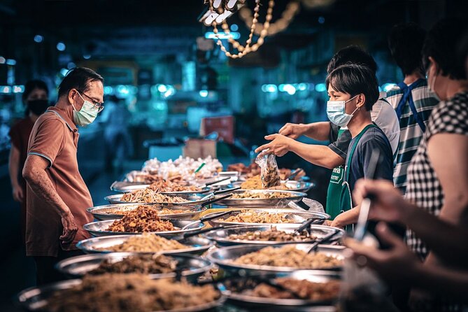 Northern Flavours Chiang Mai Food Tour with 15+ Tastings - Starting at Wat Lok Moli