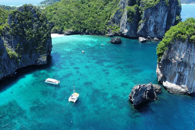 One Day Phi Phi, Maya And Khai Islands Adventure - Khai Nai Island starts the water time