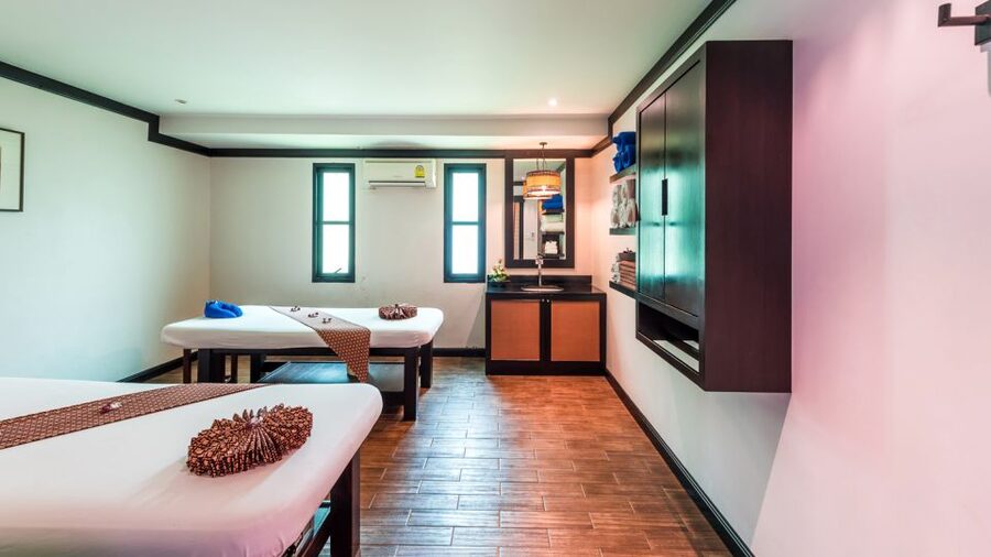 Patong: Orientala Spa Package - The four branches and their opening hours