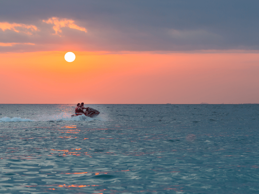 Pattaya Beach: Jet Ski Adventure - What the Pattaya views add to the experience