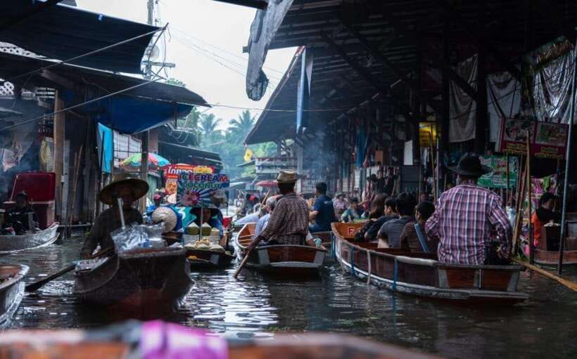Pattaya: Buddha, Floating Market, Gems Museum Tour & Lunch - What this five-hour Pattaya tour is trying to do