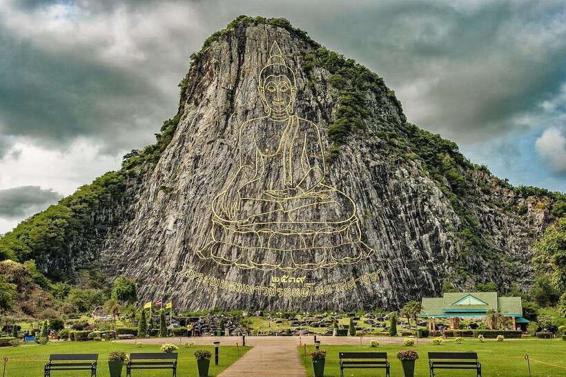 Pattaya: Buddha, Floating Market, Gems Museum Tour & Lunch - Laser Buddha Mountain and the route that may change