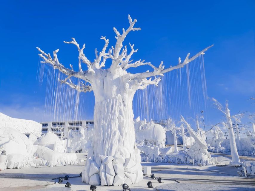 Pattaya: Frost Magical Ice of Siam Entry Ticket - Starting with the outdoor sand and Himmaphan displays