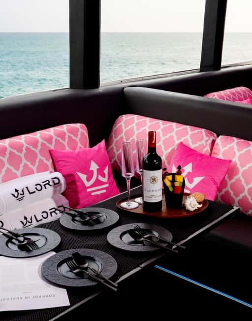 Pattaya: Koh Larn Pirate Cruise with Transfer & Activities - Koh Sak Around 1:00 PM