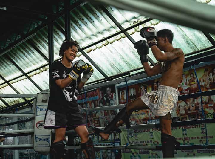 Pattaya: Muay Thai Boxing Introduction Class for Beginners - Working through punches, kicks, knees, and elbows