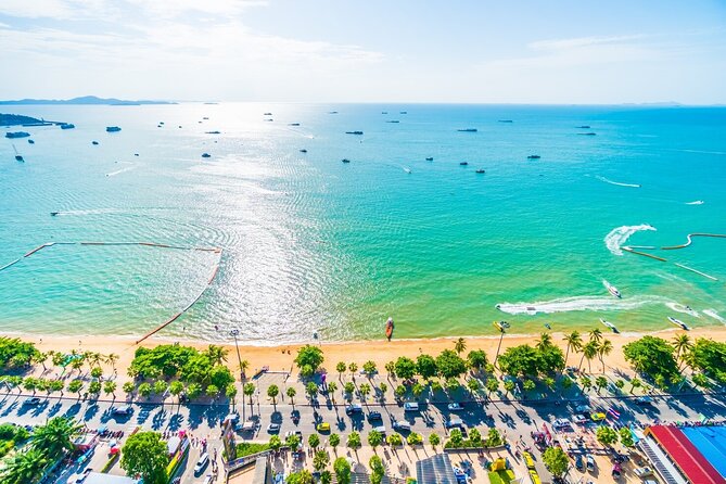 Pattaya: Parasailing Experience - Leaving Manta Marina Pattaya by speedboat