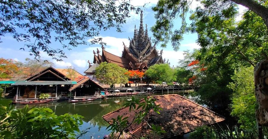 Pattaya: The Sanctuary of Truth Discounted Admission Ticket - Who will enjoy this visit most?