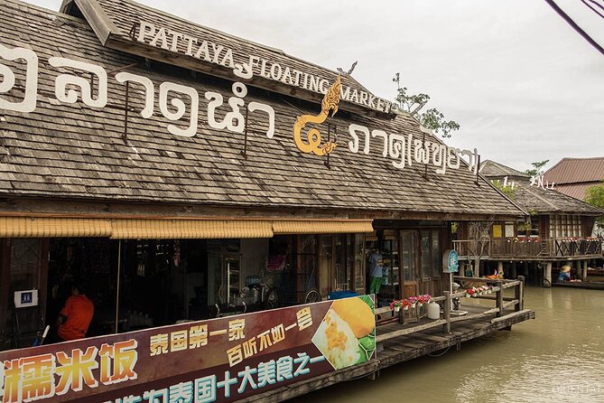 Pattaya Viewpoint, Big Buddha & Floating Market with Lunch - Bali Hai Pier and Pattaya’s famous sign
