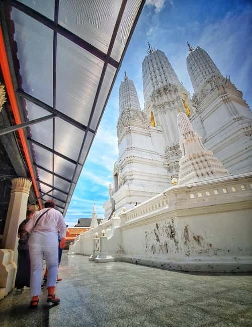 Petchaburi Temples & Royal Palace - small Join Group Tour - Five things to know before you go