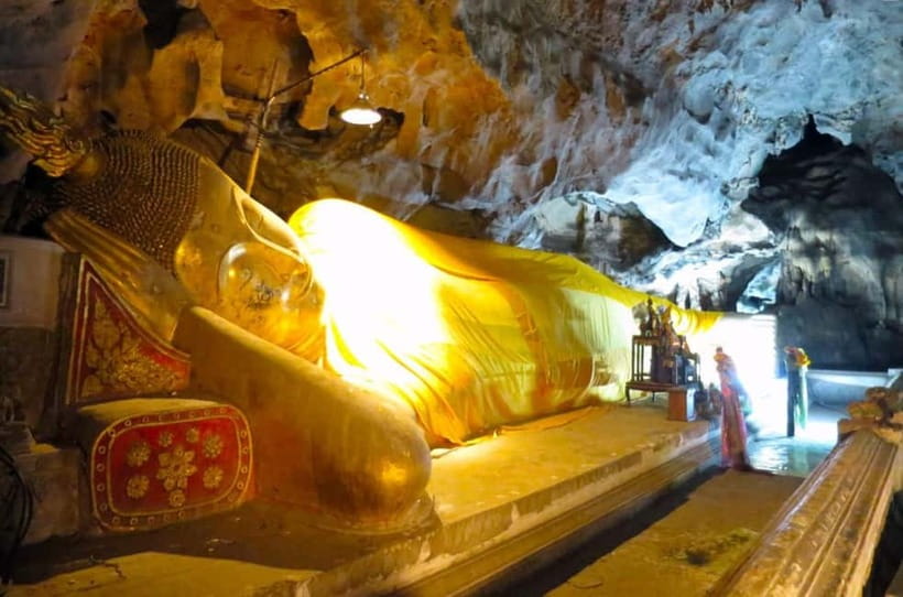 Petchaburi Temples & Royal Palace - small Join Group Tour - How to prepare for the six-hour day