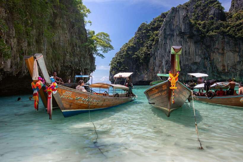 Phi Phi: 7 Island Day Tour by Longtail Boat - Monkey Beach and Viking Cave