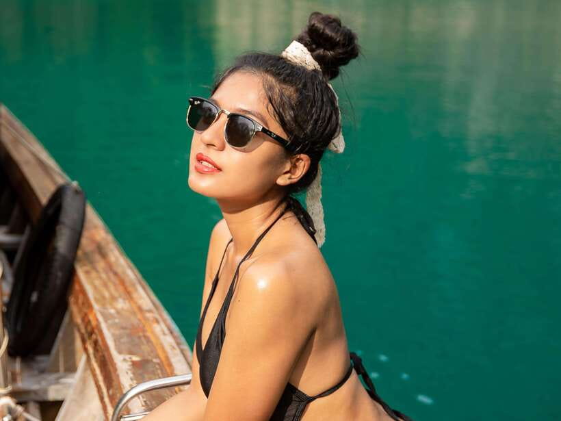 Phi Phi: 7 Island Day Tour by Longtail Boat - Pi Leh Lagoon and Loh Samah Bay