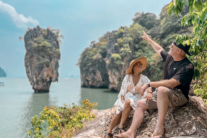 Phi Phi and James Bond Private Boat Tour - Canoeing into the hongs of Phang Nga