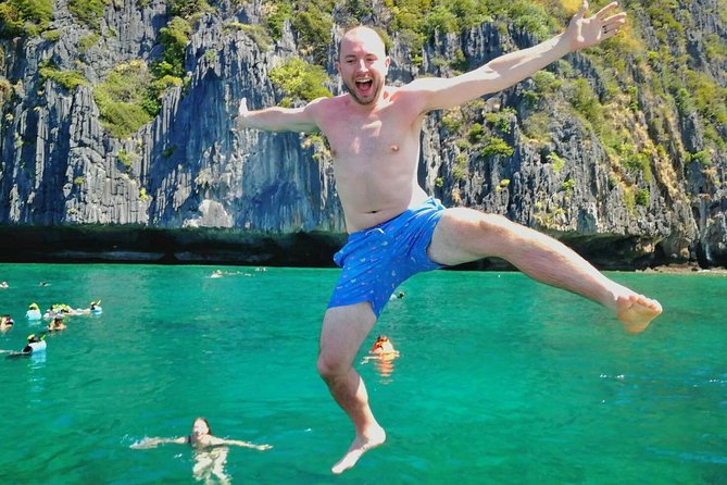 Phi Phi Early Bird & 4 Islands - Day Tour by Speedboat From Krabi - What the $81.53 price really covers
