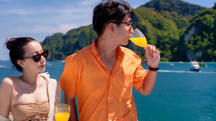 Phi Phi Island Highlights: Cruise, Snorkel & Buffet Lunch - Key Points Before You Book