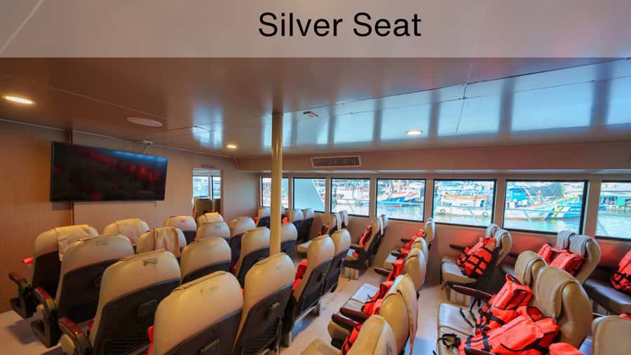 Phi Phi Island Highlights: Cruise, Snorkel & Buffet Lunch - Phi Phi Don: Lunch and a Necessary Pause
