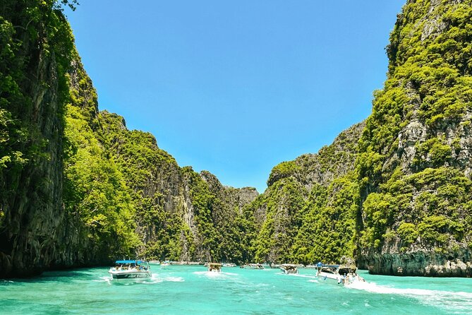 Phi Phi Islands Speedboat Day Trip from Phuket with Lunch - Maya Bay is stunning, but the magic comes with crowds
