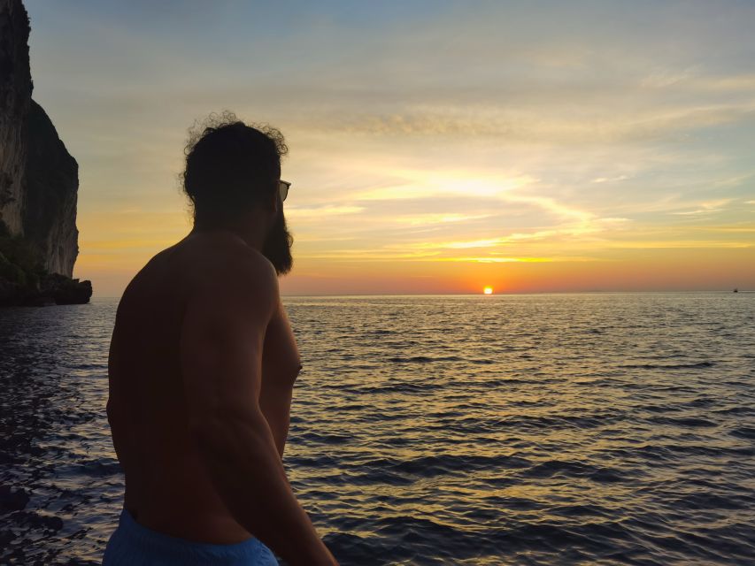 Phi Phi: Maya Bay, Bamboo Island & Plankton Full-Day Tour - What the $69 price really includes