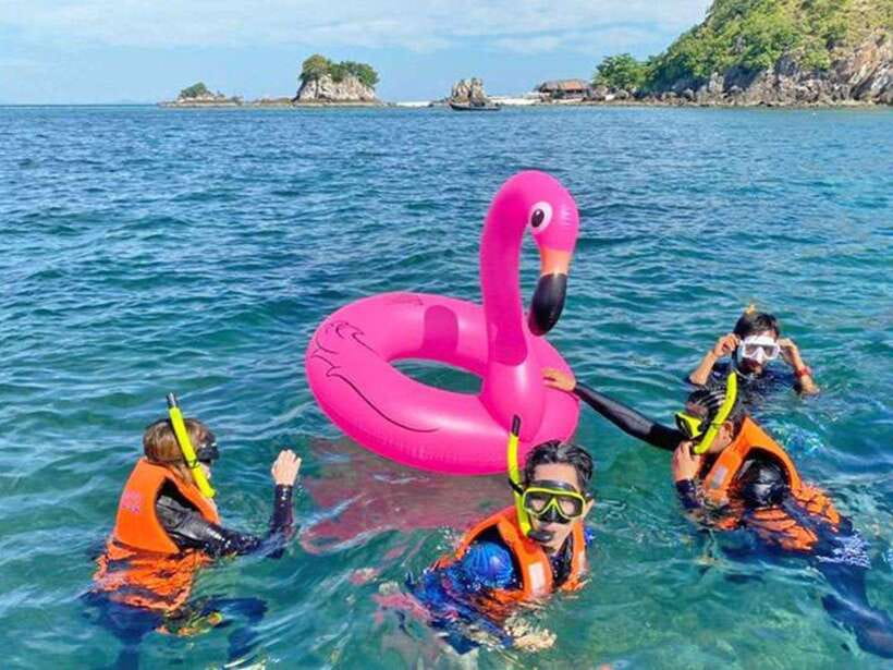 Phuket: 3 Khai Islands Snorkeling Tour - Khai Nok: Fish Along the Beach