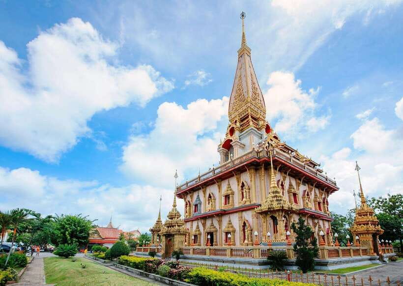 Phuket: Big Buddha View Wat Chalong, Old Town Guided Tour - Karon Viewpoint: a quick coastal orientation