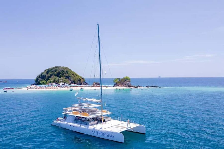Phuket: Coral Island Snorkeling & Promthep Sunset Dinner - Comfort, music, and small tradeoffs