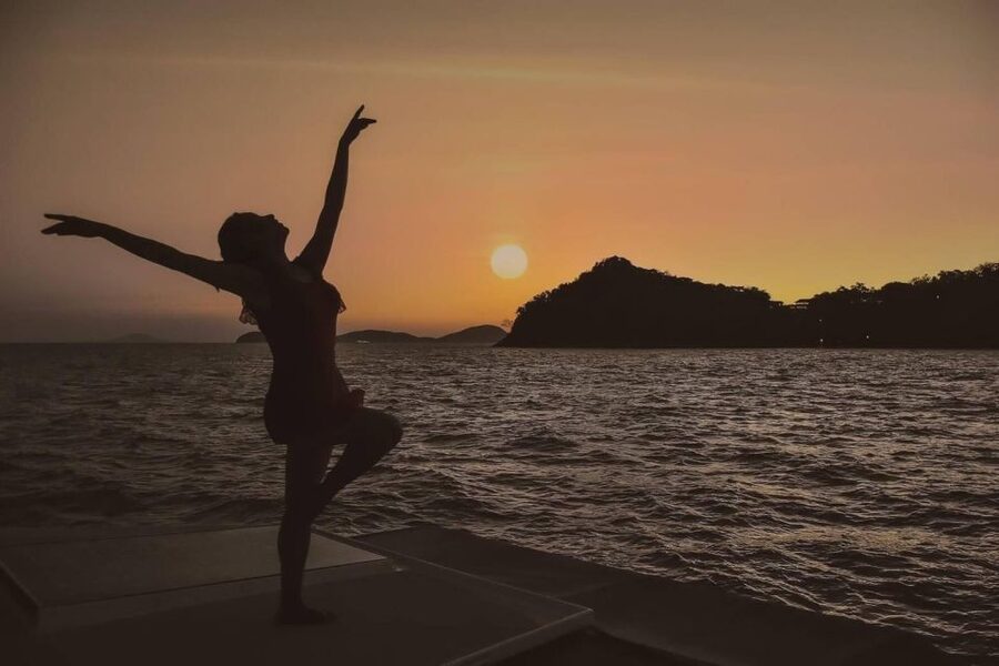 Phuket: Coral Island & Sunset Dinner by Sailing Catamaran - Practical tips for a smoother day