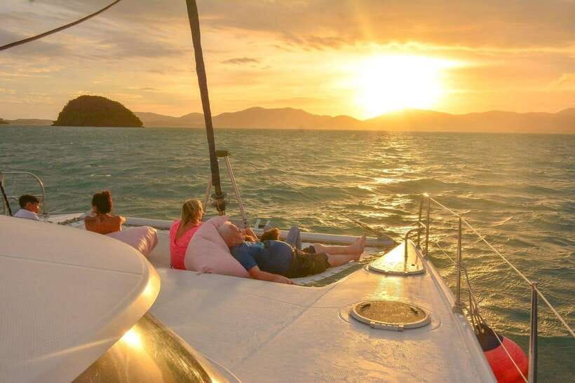 Phuket: Coral Yacht Boat Tour to Coral Island with Sunset - The essential details at a glance