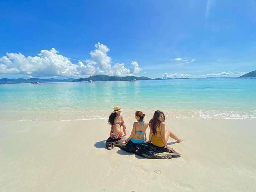 Phuket: Coral Yacht Boat Tour to Coral Island with Sunset - Snorkeling around Yanui Bay and Raya Island