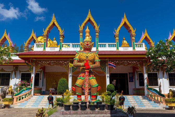Phuket Giant Water Lilies & Temple Tour - Private & All-Inclusive - What the private vehicle adds