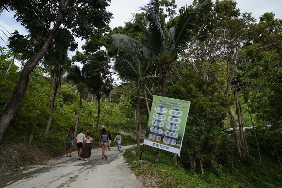 Phuket: Guided Tour to Elephant Sanctuary & Hotel Transfer - How ethical is the encounter?