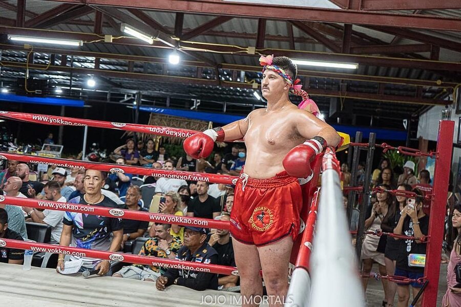 Phuket: Muay Thai Fight at Rawai MuayThai Boxing Camp - Authentic sport with an international cast