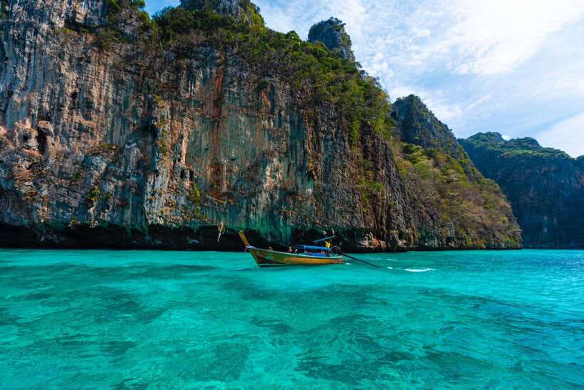 Phuket: PhiPhi, Maya Bay & Khai Island Day Tour with Lunch - The five things to know before booking