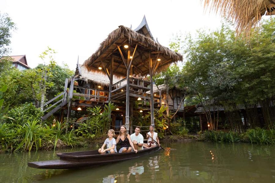 Phuket: Siam Niramit Show with Optional Dinner Buffet - Special Effects and Scene Changes