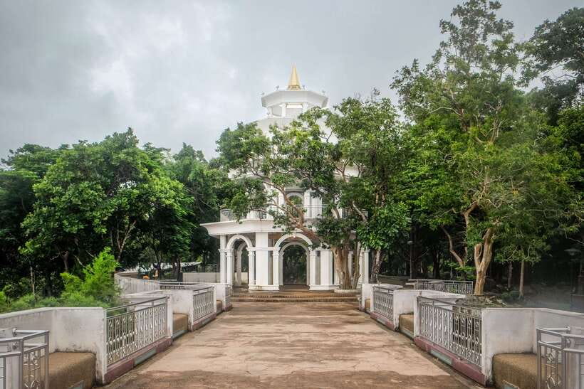 Phuket: Wat Chalong, Viewpoint, and Old Town Guided Tour - The Big Buddha closure needs attention